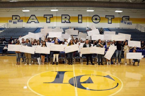 Students Receive NMSI Checks