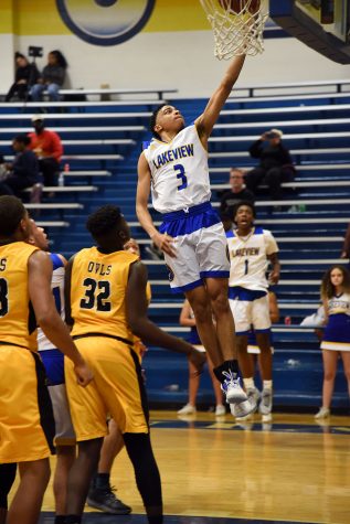 Senior Ariyon Williams plays against Garland